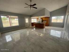 17853 N 43rd Dr in Glendale, AZ - Building Photo - Building Photo