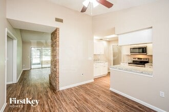 6266 Butternut Dr in Lakeland, FL - Building Photo - Building Photo