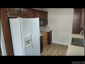 2310 Kellybrook Ct in Bryant, AR - Building Photo - Building Photo