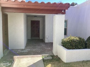 106 Bernice Pl in Santa Teresa, NM - Building Photo - Building Photo