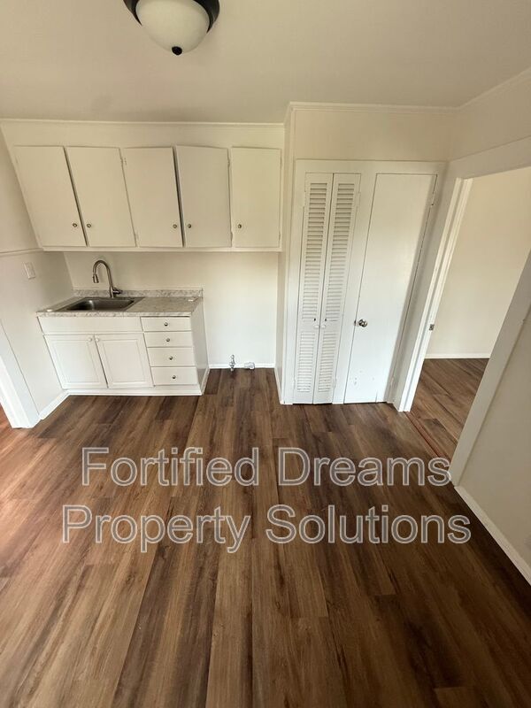 723 Humphrey Ct in Winston-Salem, NC - Building Photo - Building Photo