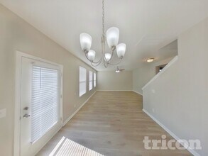 2541 Miranda Dr in Murfreesboro, TN - Foto de edificio - Building Photo