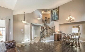 2021 Paradise Peak Dr in Las Vegas, NV - Building Photo - Building Photo
