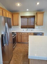 9970 Rockside Ave in Las Vegas, NV - Building Photo - Building Photo