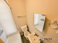 4839 Merion Ave photo'