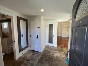 1103 Sandi Ln in Costa Mesa, CA - Building Photo - Building Photo