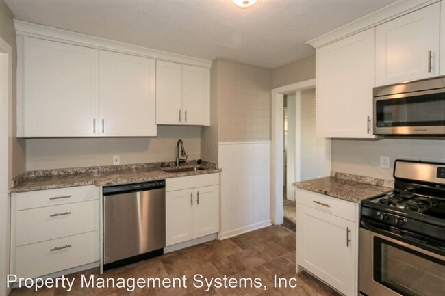126 E Whitlock Ave in South Salt Lake, UT - Building Photo - Building Photo