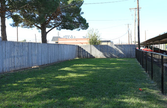 Gardens Apartments in Midland, TX - Building Photo - Building Photo