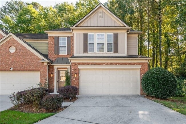 property at 5800 Oakdale Rd SE