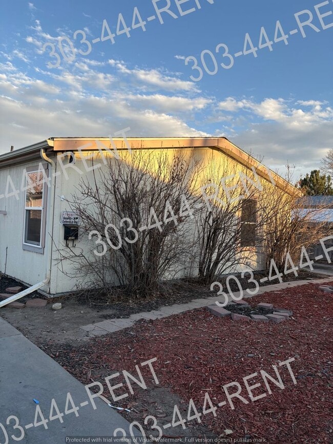 8412 Monroe Way in Denver, CO - Building Photo - Building Photo