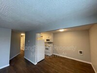 205 6th Ave photo'