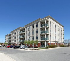 7340 Markham Rd in Markham, ON - Building Photo