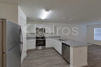 2425 Crockett St in Port Charlotte, FL - Building Photo - Building Photo
