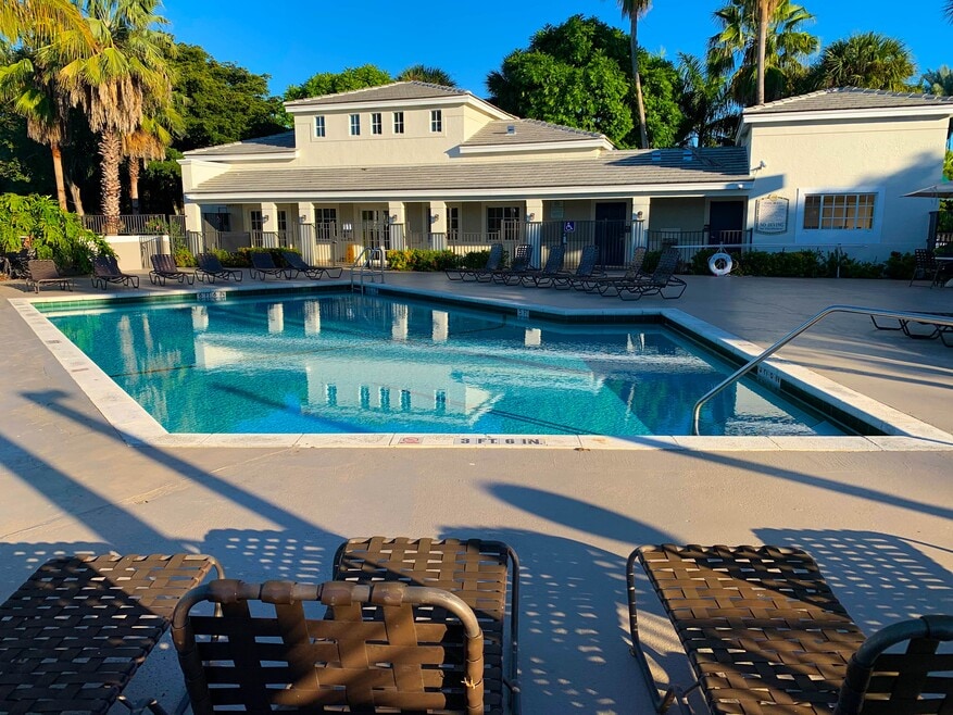 Captiva Cove Apartments and Nearby Pompano Beach Apartments For Rent