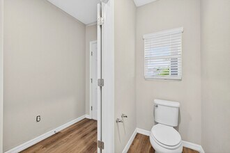 12924 Camarillo Pl in Lithia, FL - Building Photo - Building Photo