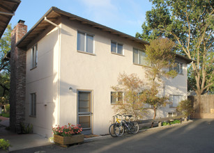 3610 Bickerstaff Rd in Lafayette, CA - Building Photo - Building Photo