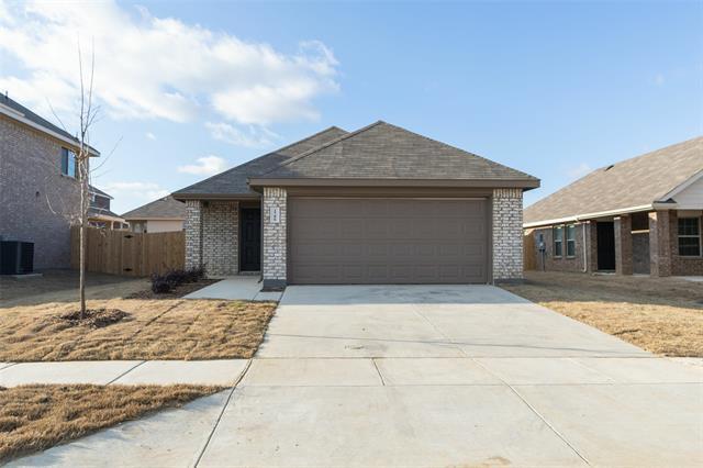 1706 Swallow Dr in Ennis, TX - Building Photo
