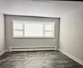 506 E 9th St, Unit 3 in Lockport, IL - Building Photo - Building Photo