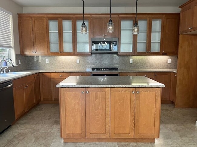 1344 Veneto Dr in Santa Maria, CA - Building Photo - Building Photo