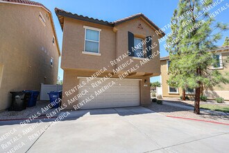 9233 E Neville Ave in Mesa, AZ - Foto de edificio - Building Photo