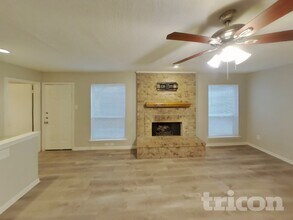 616 Via Miramonte in Mesquite, TX - Building Photo - Building Photo