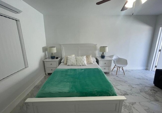 201 S Ocean Blvd in Boca Raton, FL - Building Photo - Building Photo