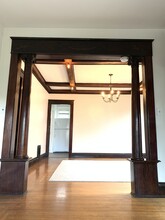 2329 Park Ave, Unit 2 in Norwood, OH - Foto de edificio - Building Photo