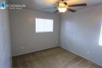 1332 N Miller Rd, Unit A in Tempe, AZ - Building Photo - Building Photo