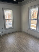 741 Dayton St-Unit -Apt 1B in Hamilton, OH - Building Photo - Building Photo