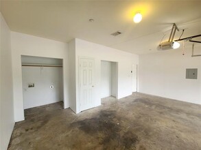 4717 Virginia Ave in Dallas, TX - Building Photo - Building Photo