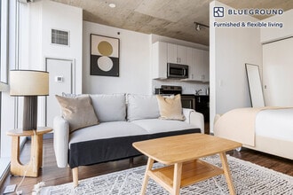 601 W Jackson Blvd in Chicago, IL - Foto de edificio - Building Photo