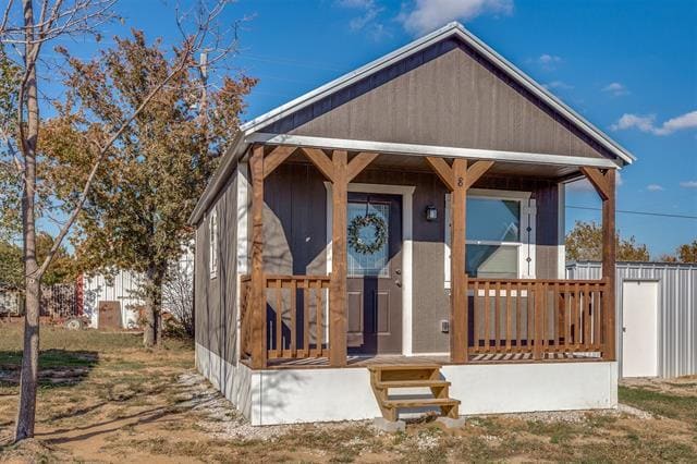 property at 906 El Camino Real
