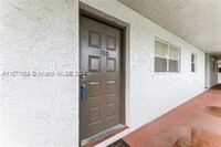 7355 Woodmont Terrace in Tamarac, FL - Building Photo - Building Photo