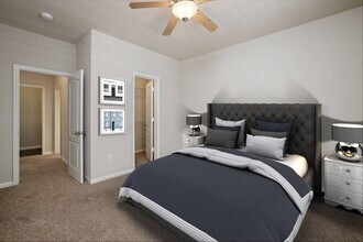 Cambridge Square in Overland Park, KS - Building Photo - Building Photo