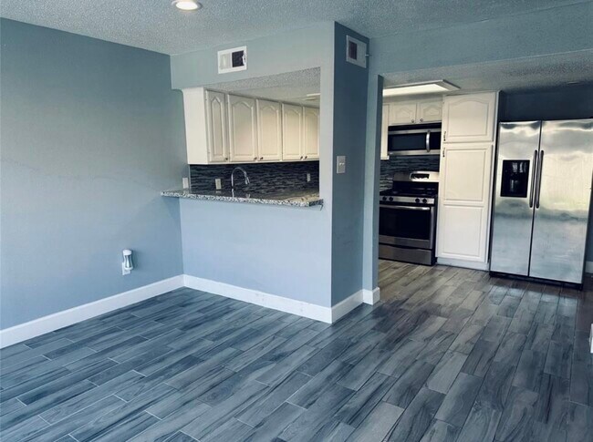 2515 Oak Hill Dr in Missouri City, TX - Building Photo - Building Photo