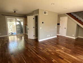 5319 Argos St in Agoura Hills, CA - Building Photo - Building Photo