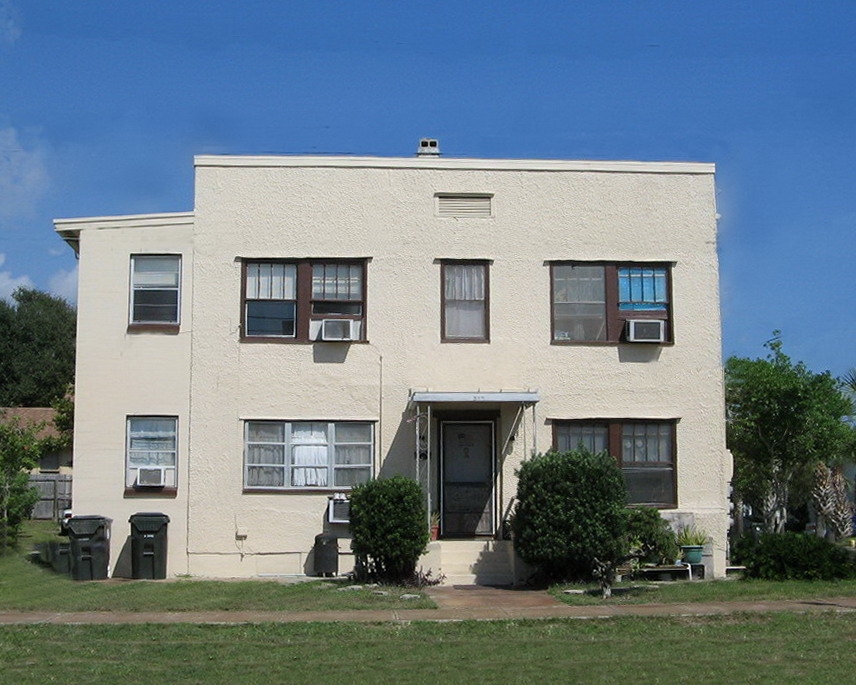 319 5th Ave in Daytona Beach, FL - Building Photo