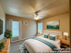 1029 Essex St in San Antonio, TX - Building Photo - Building Photo