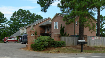 4749-4755 Blanton Rd in Fayetteville, NC - Building Photo