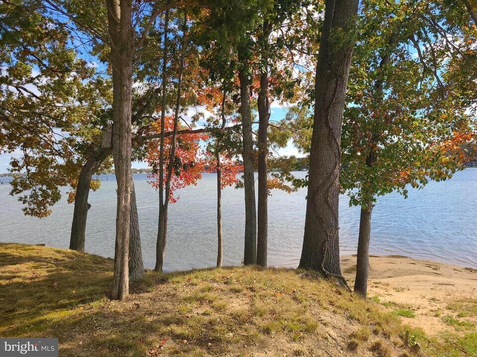 11003 Bowerman Rd in White Marsh, MD - Building Photo