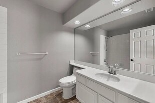 3678 Via Bernardo in Oceanside, CA - Building Photo