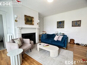 1988 Commonwealth Ave, Unit 1 in Boston, MA - Building Photo - Building Photo