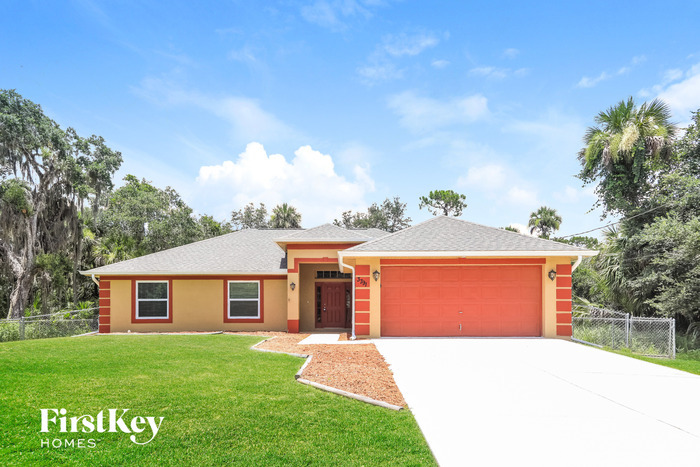 3791 Garbett Terrace in North Port, FL - Building Photo