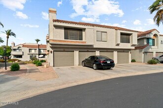 10115 E Mountain View Rd in Scottsdale, AZ - Building Photo - Building Photo