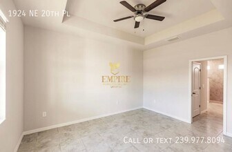 1924 NE 20th Pl in Cape Coral, FL - Building Photo - Building Photo