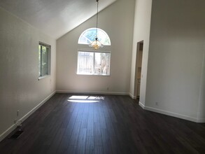 494 Len Cir in Reno, NV - Building Photo - Building Photo