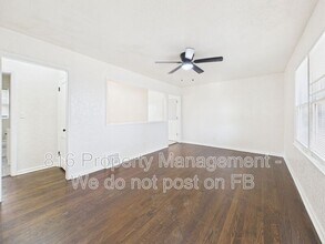 5620 E 103rd St in Kansas City, MO - Building Photo - Building Photo