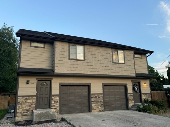 417 W Ivanhoe Rd