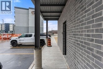 4300 Laurier Pkwy in Lasalle, ON - Building Photo - Building Photo