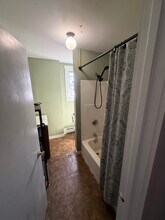 509 Medford St, Unit 2 in Somerville, MA - Building Photo - Building Photo